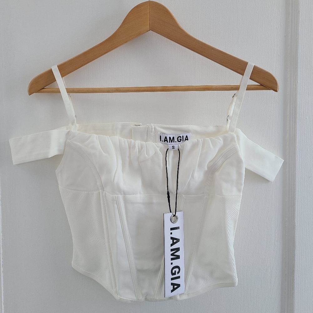 NWT i am gia bridget top in white
